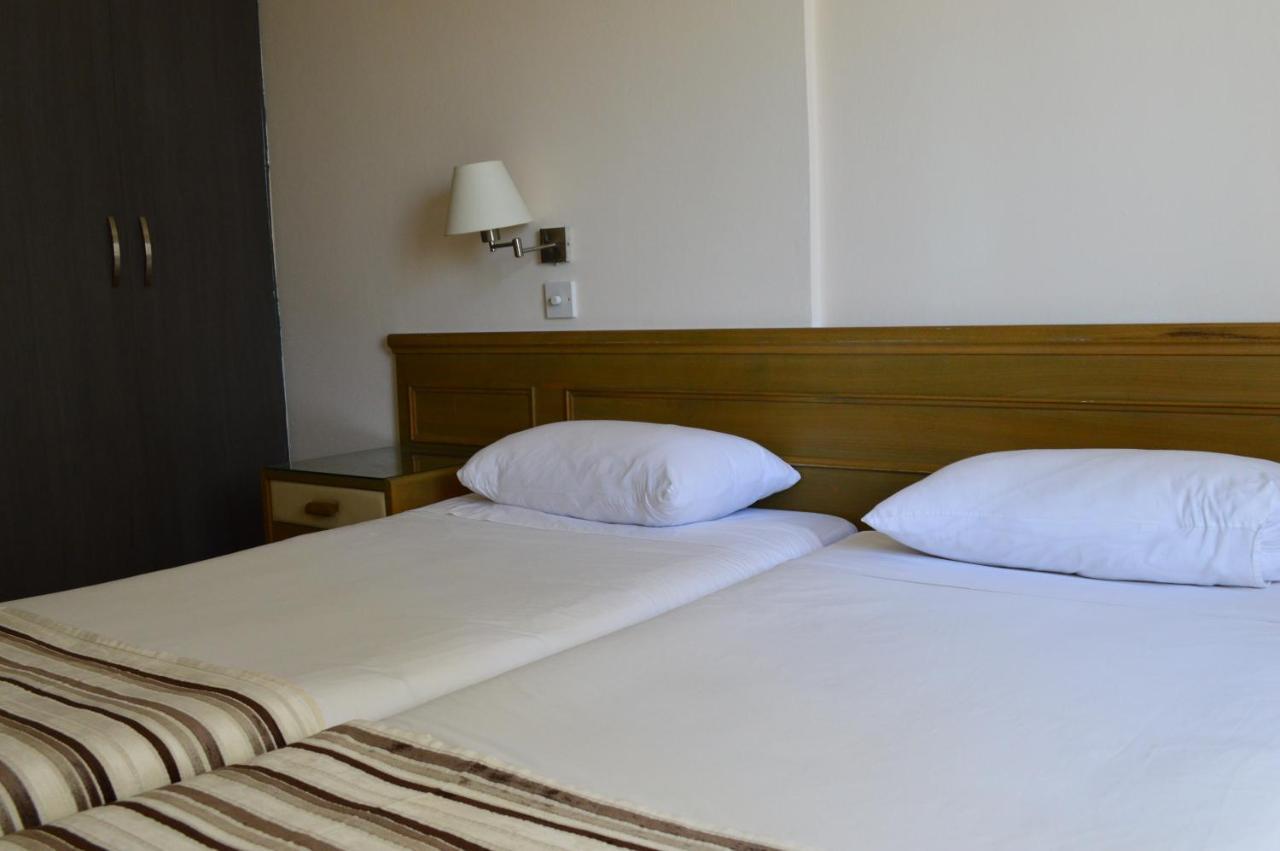 Lordos Hotel Apartments นิโคเซีย ภายนอก รูปภาพ