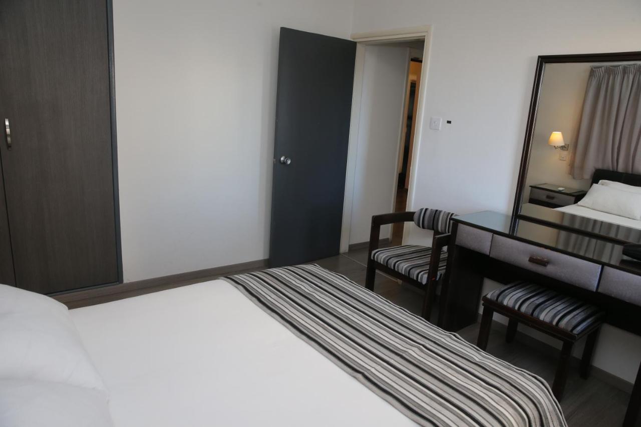 Lordos Hotel Apartments นิโคเซีย ภายนอก รูปภาพ