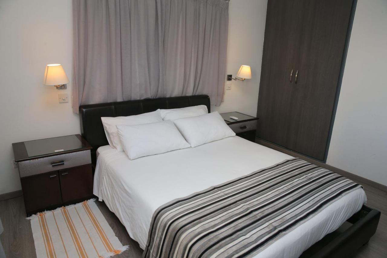 Lordos Hotel Apartments นิโคเซีย ภายนอก รูปภาพ
